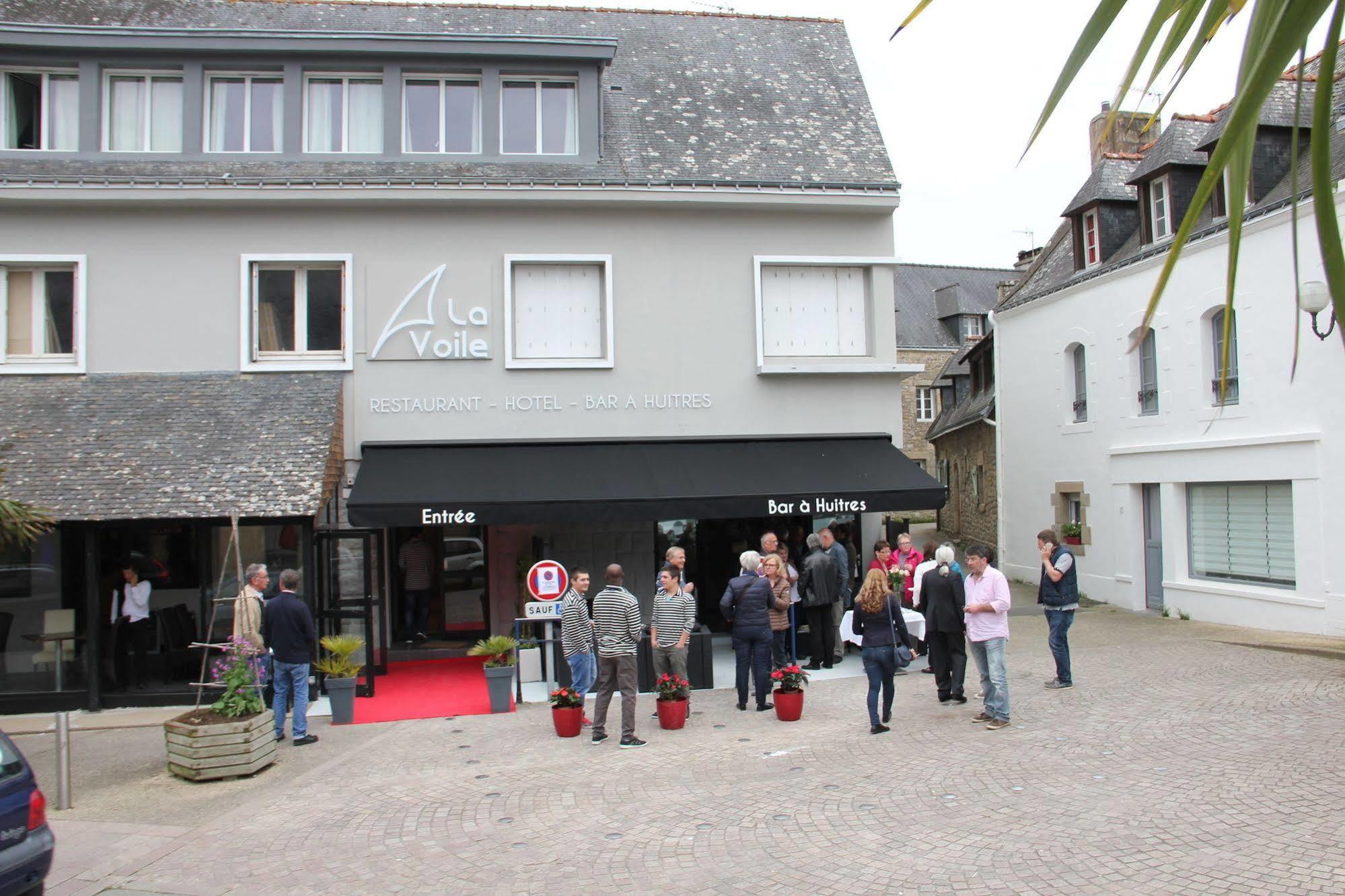 Hotel Restaurant La Voile - Le Dock'Er Locmariaquer Exterior photo